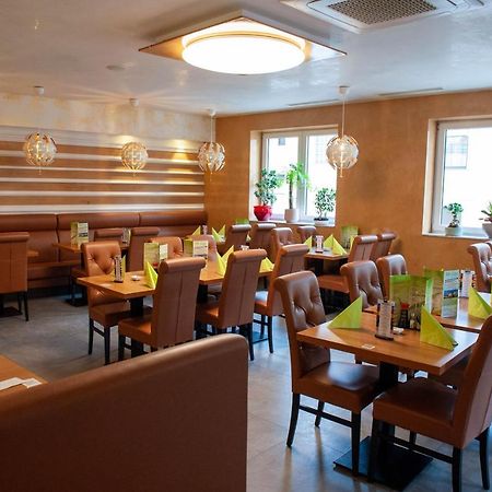 Mr.Liao Hotel Himberg Extérieur photo