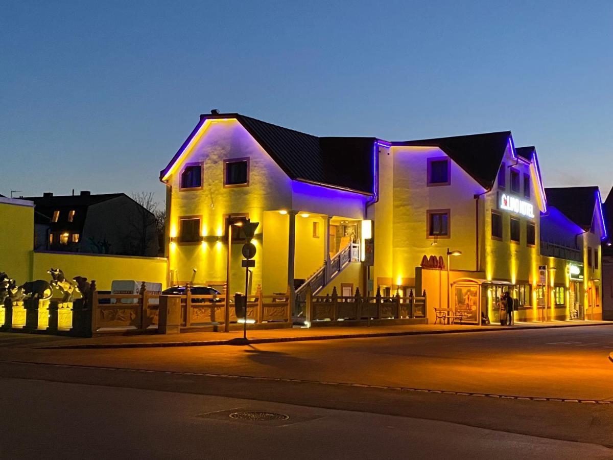 Mr.Liao Hotel Himberg Extérieur photo