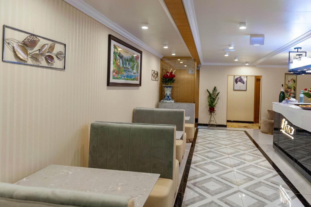 Mr.Liao Hotel Himberg Extérieur photo