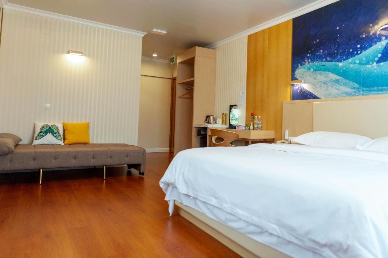 Mr.Liao Hotel Himberg Extérieur photo